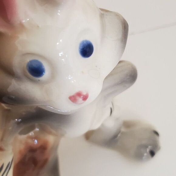 Vintage 1940s Shaw Pottery Warner Brothers BUGS BUNNY Ceramic Figurine Vase - Picture 12 of 16